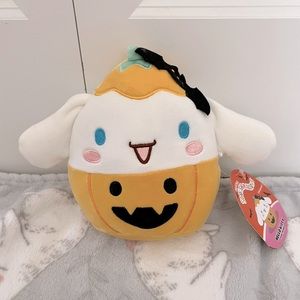 NWT 6.5” Halloween Sanrio Squishmallows Cinnamoroll Pumpkin